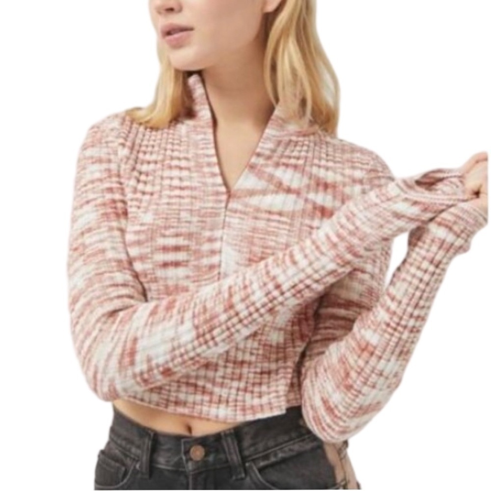 Urban Outfitters Ty Chenille Space Dye Half-Zip Crop Top Size S - Picture 3 of 17